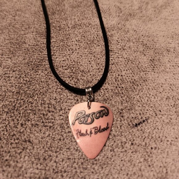 POISON FLESH &  BLOOD GUITAR PICK NECKLACE - Picture 1 of 1